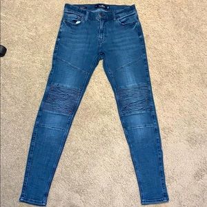 Hollister Advanced Stretched Super Skinny Jeans